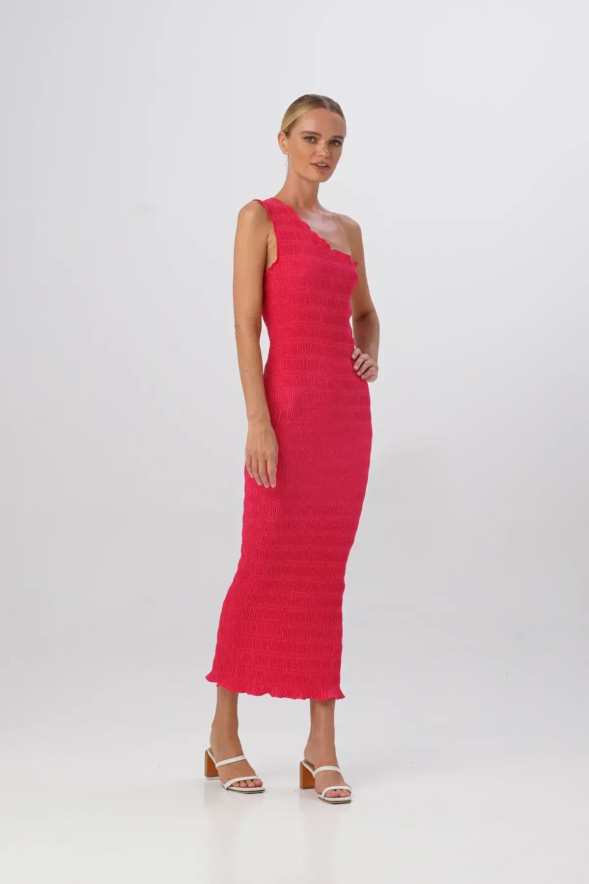 L'Idee Gigi Smocking Gown in Punch Pink Size L / AU 12 - Image 1
