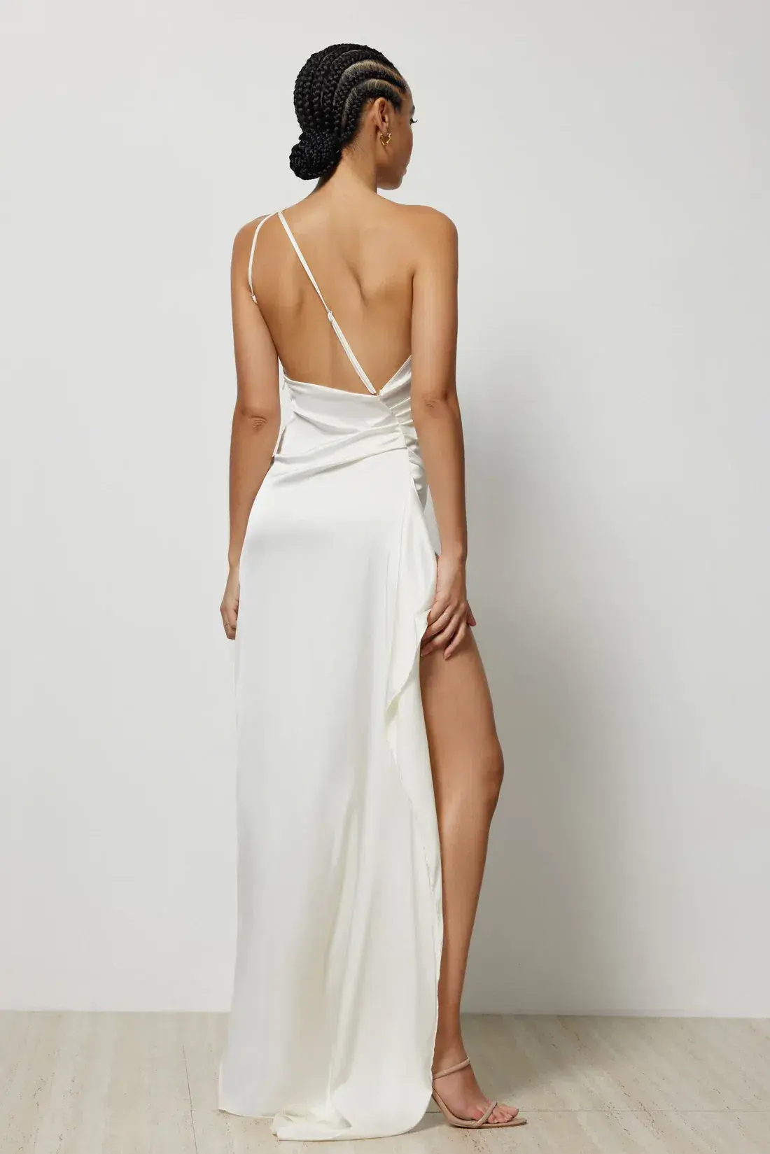 Lexi Samira Dress Cream Size 8 - Image 2