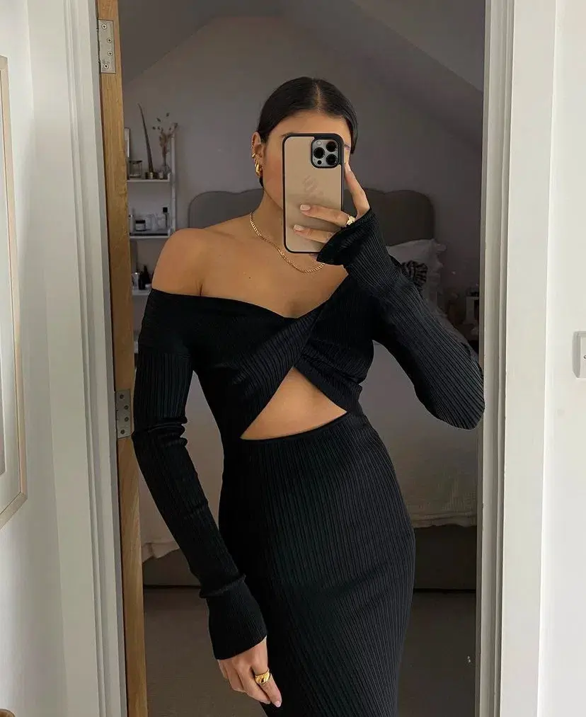 Sir the Label Kelvin Off Shoulder Midi Dress Black Size 1 / Au 8  - Image 3