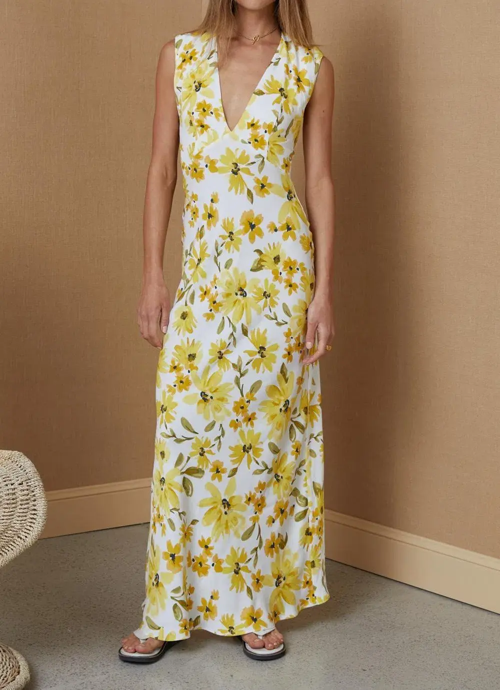Bec & Bridge Daphne V Dress Floral Size 6 / XS - Image 1