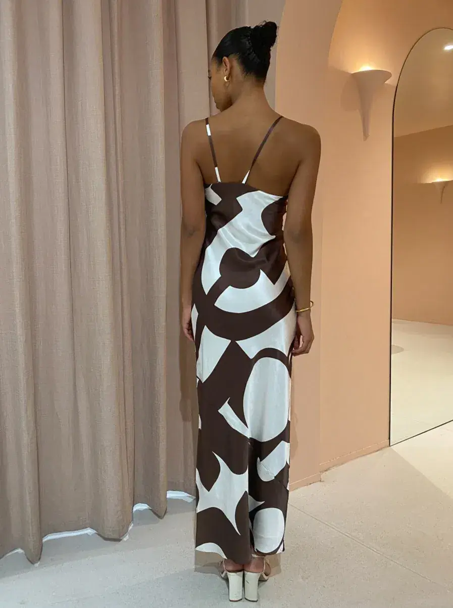 Sir the Label Julien Asymmetric Slip in Abstract Chocolate Size 6 - Image 4