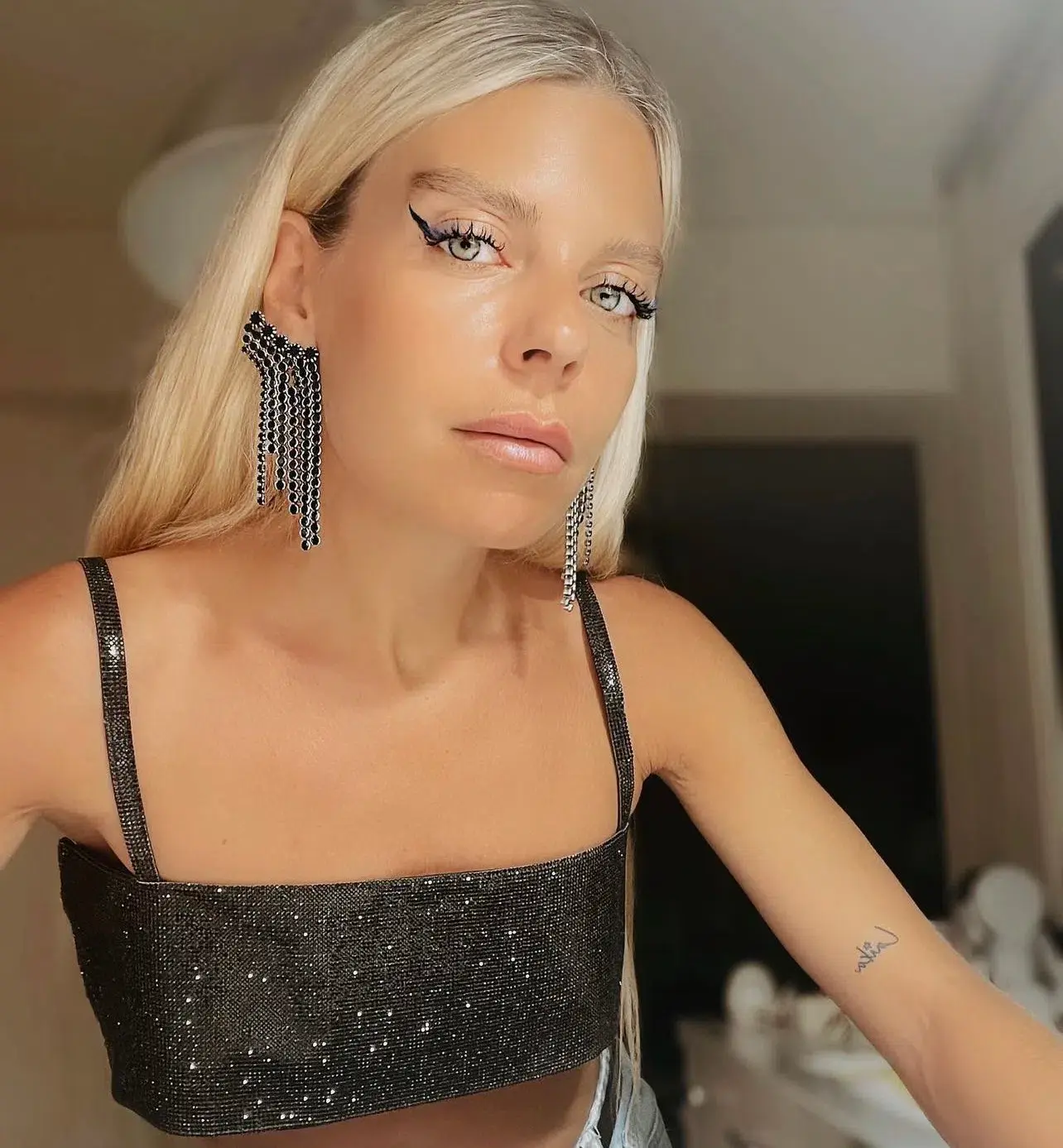 Nue Charlotte Crop Midnight Black Size AU 8 - Image 2