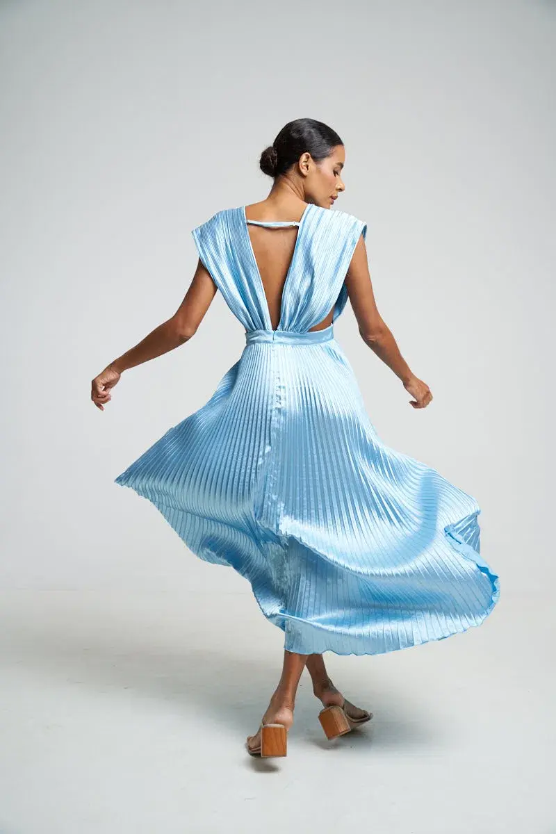 L'Idee Gala Gown in Summer Blue Size 6 - Image 2