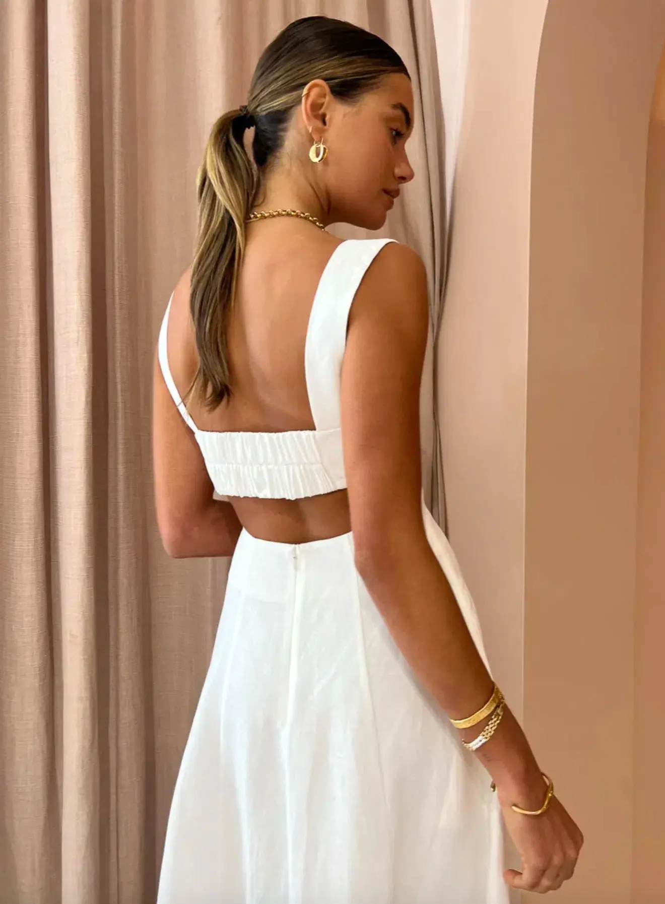 Shona Joy Morgan Linen Cut Out Midi Dress in Ivory Size 10 / M - Image 3