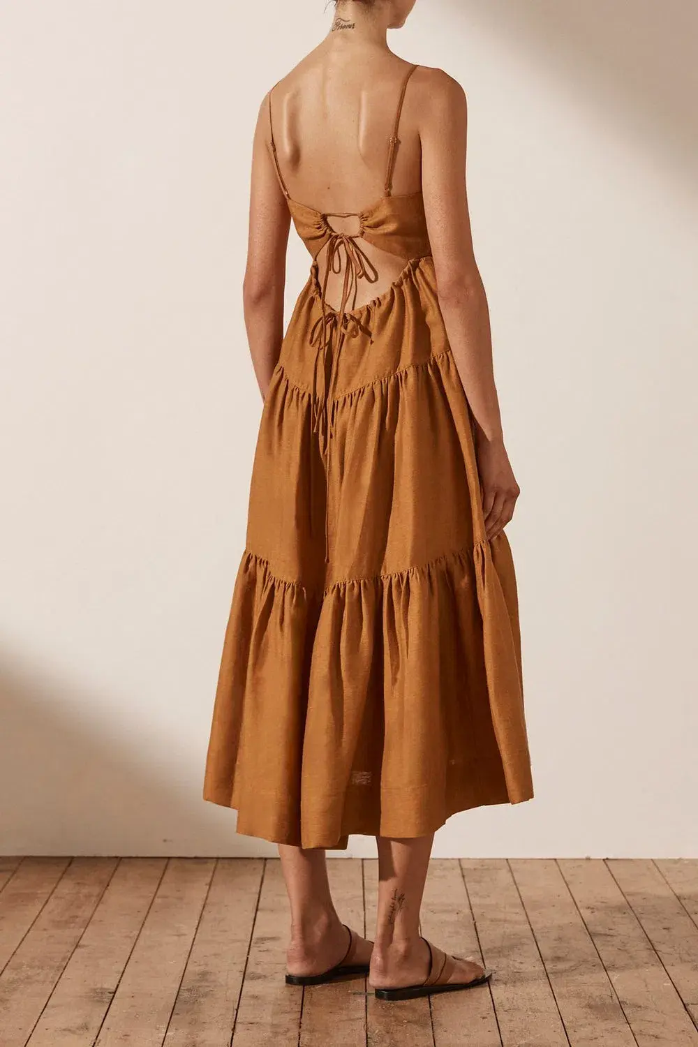 Shona Joy Maya Linen Pin Tuck Open Back Tiered Midi Dress Turmeric Size 14 - Image 2