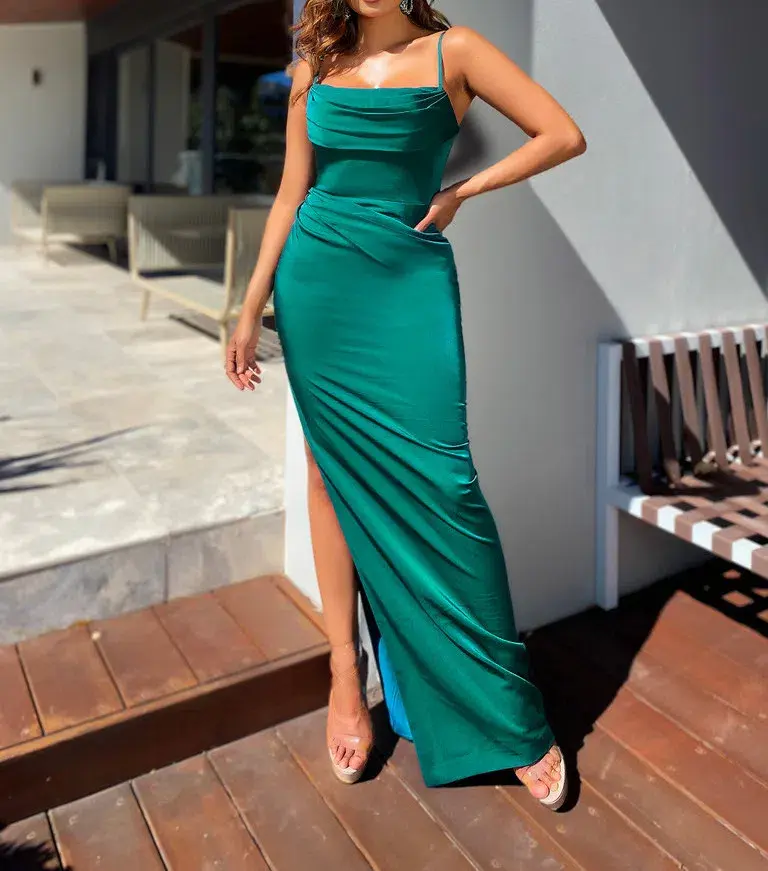 Jadore Cindy Gown Green Size 14 - Image 1
