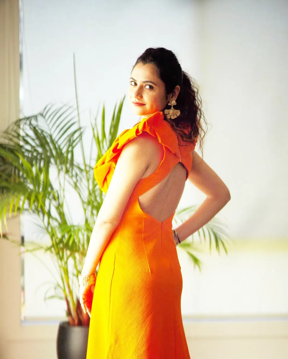 Sheike Charlize Midi Dress Orange Size 6 - Image 4