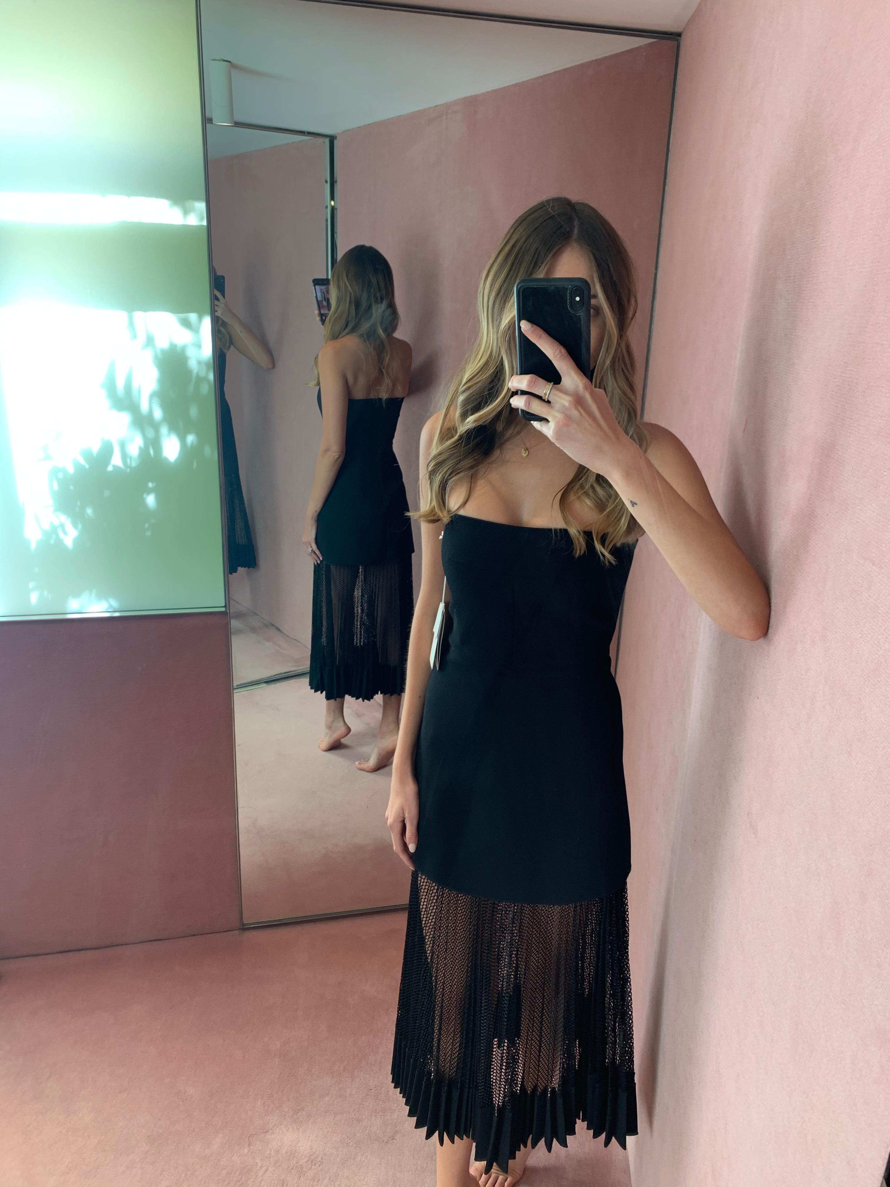 DION LEE  - Image 1