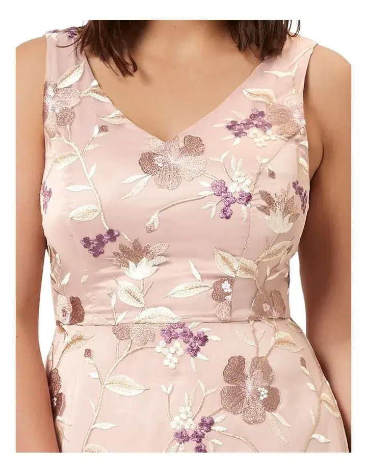 Review Bella Floral Maxi Dress Blush Size 8 - Image 5