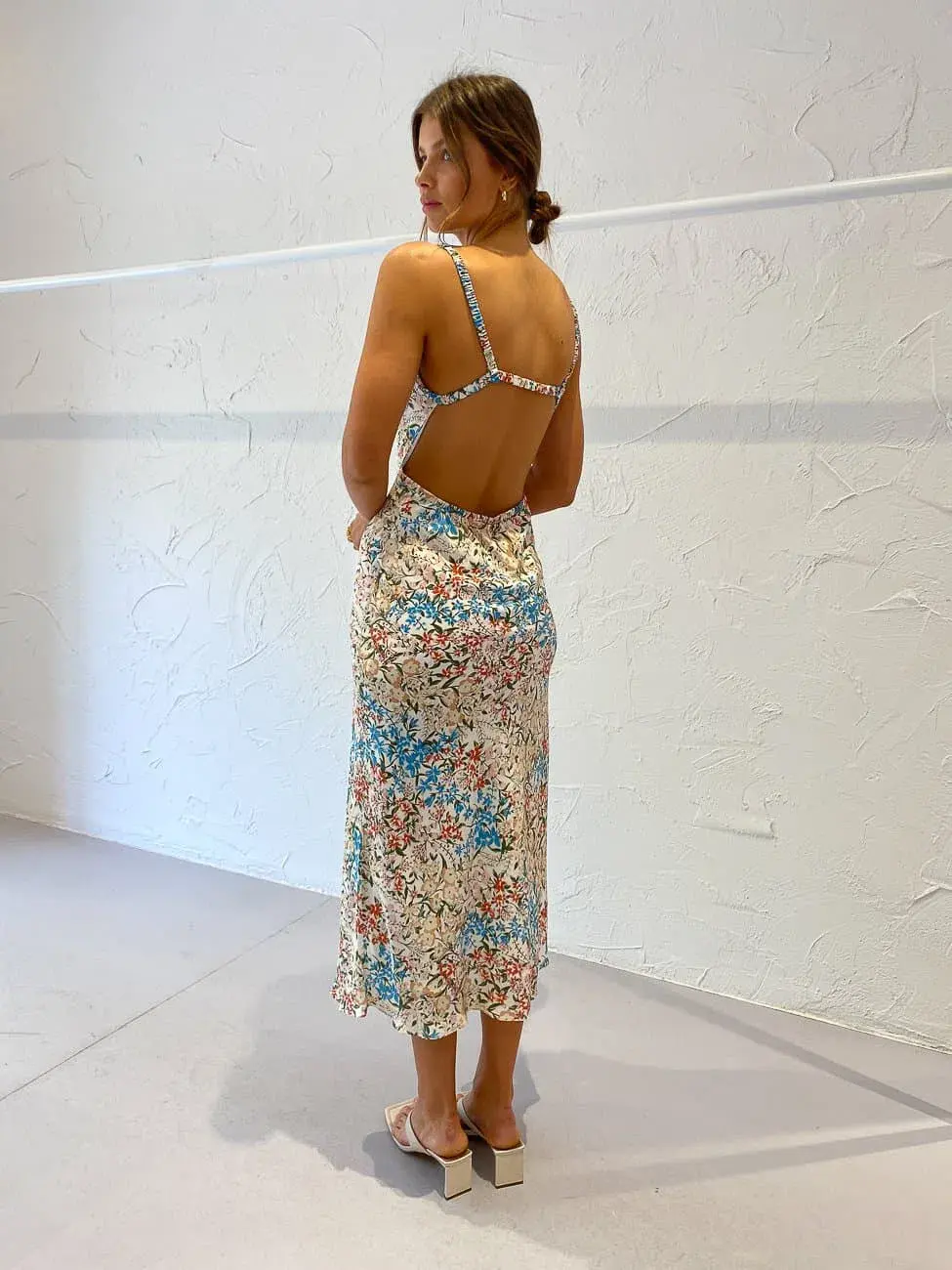 Bec & Bridge Wisteria Midi Dress Floral Size 8 - Image 3