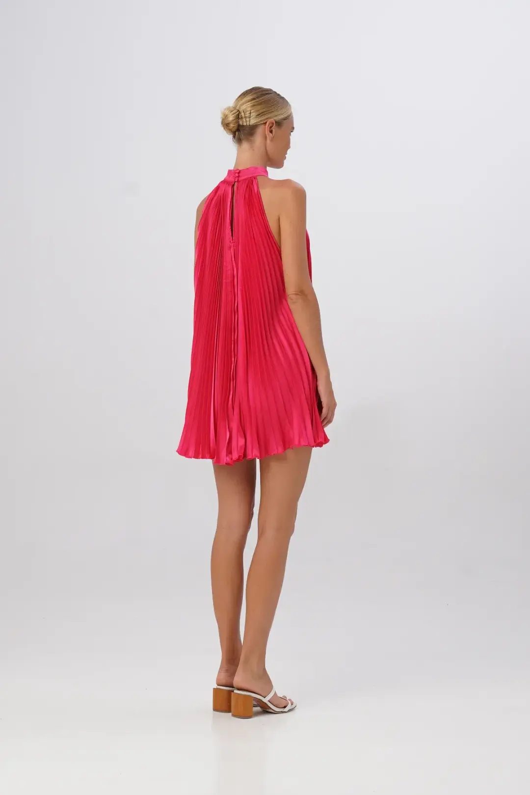 L'Idee Amour Mini Punch Pink Size AU 10 for rent on The Volte - main image