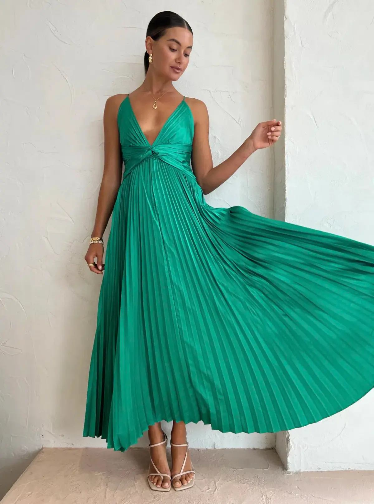 Issy Orla Dress in Jade Green Size AU 10 - Image 2