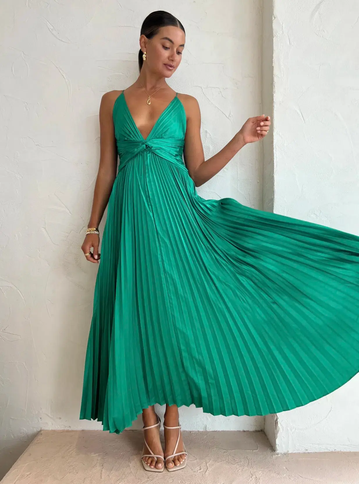 Issy Orla Dress in Jade Green Size AU 10 - Image 2