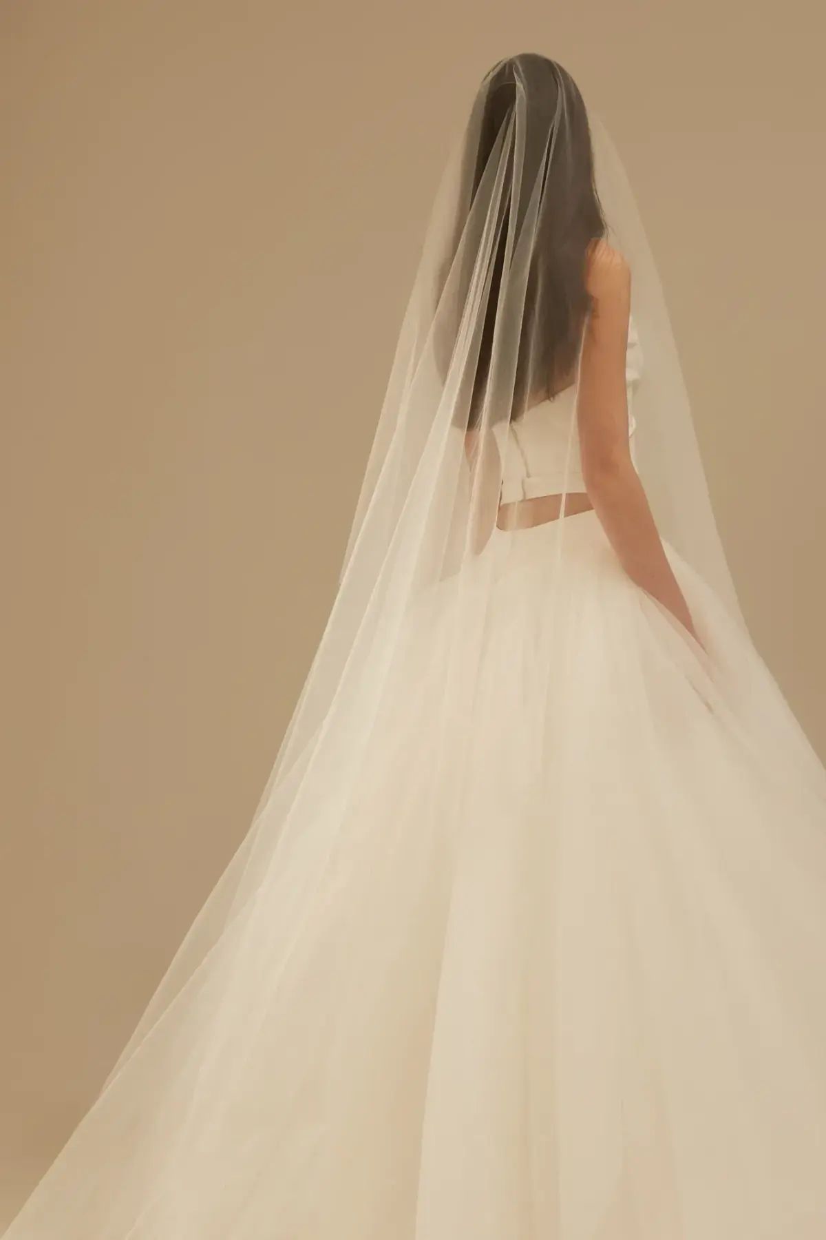 Kyha Studios Chosen Bridal Sheath Veil White  - Image 2