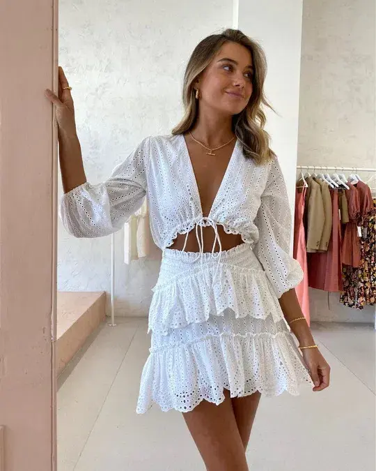 Issy Whispers Dress White Size AU 8 - Image 2