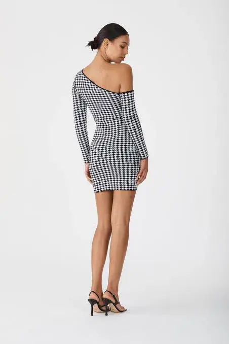 San Sloane Erika mini Dress Black Size AU 8 for rent on The Volte - main image