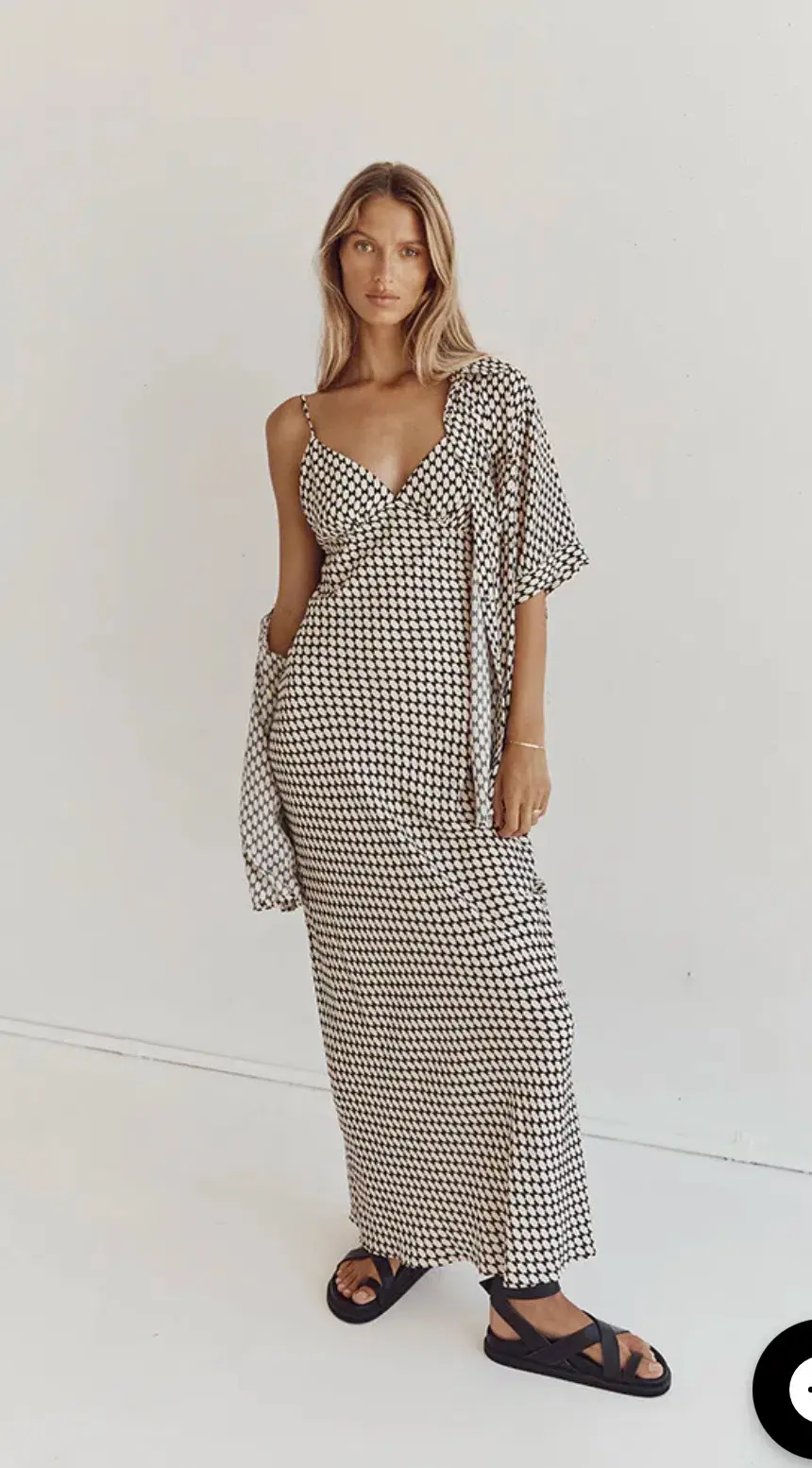 Dissh Mae Viscose Midi Dress And Geo Shirt Black Beige Size AU 10 - Image 1
