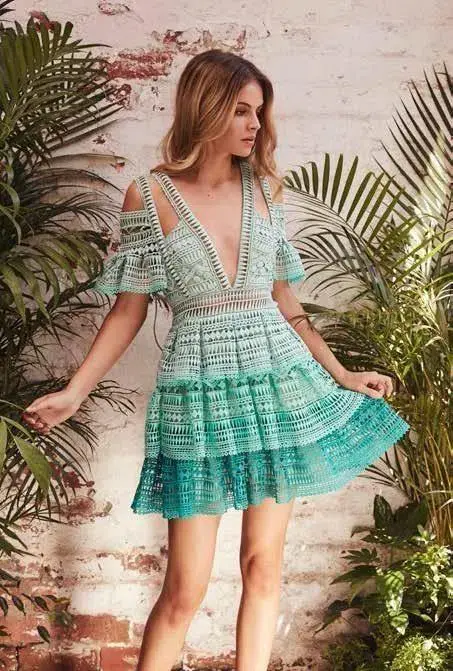 Thurley Wind Chimes Dress Ombre Green Mint Size 8 - Image 1
