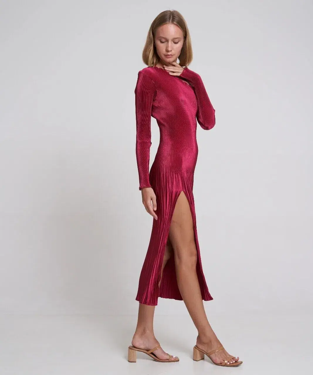 L'idee Soiree Gigi Pleated One Sleeve Cold Shoulder Gown Dress Ruby Red Size 8 / S - Image 2