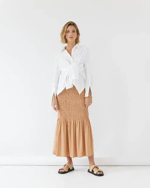 Sovere Trilogy Maxi Skirt Gold Apricot Size AU 8 - Image 1