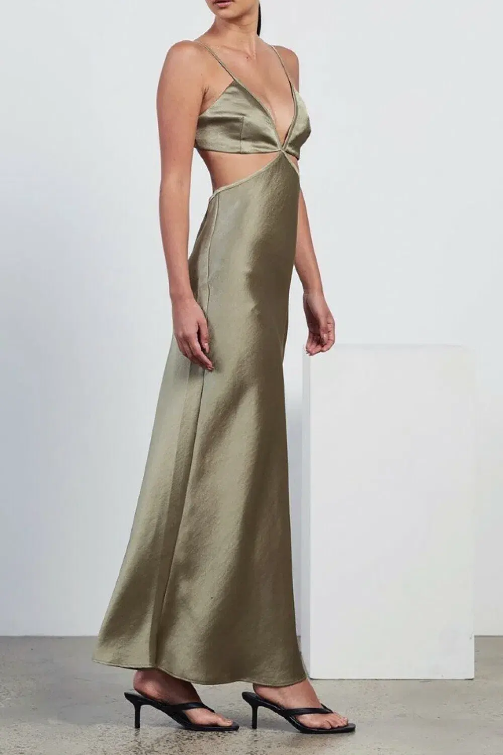 Bec & Bridge Veronique Maxi Dress Sage Size 8 / S - Image 4