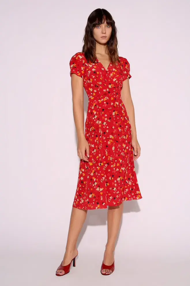 Realisation Par The Teale in Rouge Fleur Size M / Au 10 - Image 1