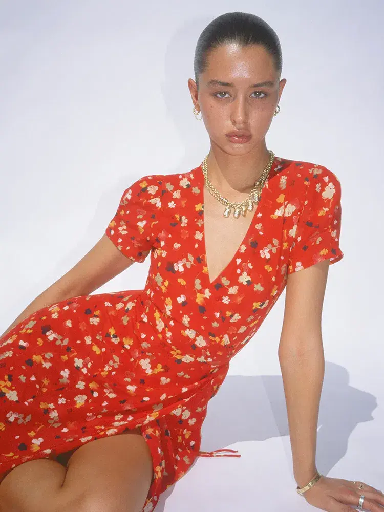 Realisation Par The Teale in Rouge Fleur Size M / Au 10 - Image 3
