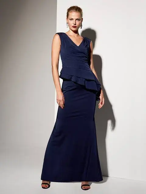Montique Paris Gown Navy Size 18 - Image 1