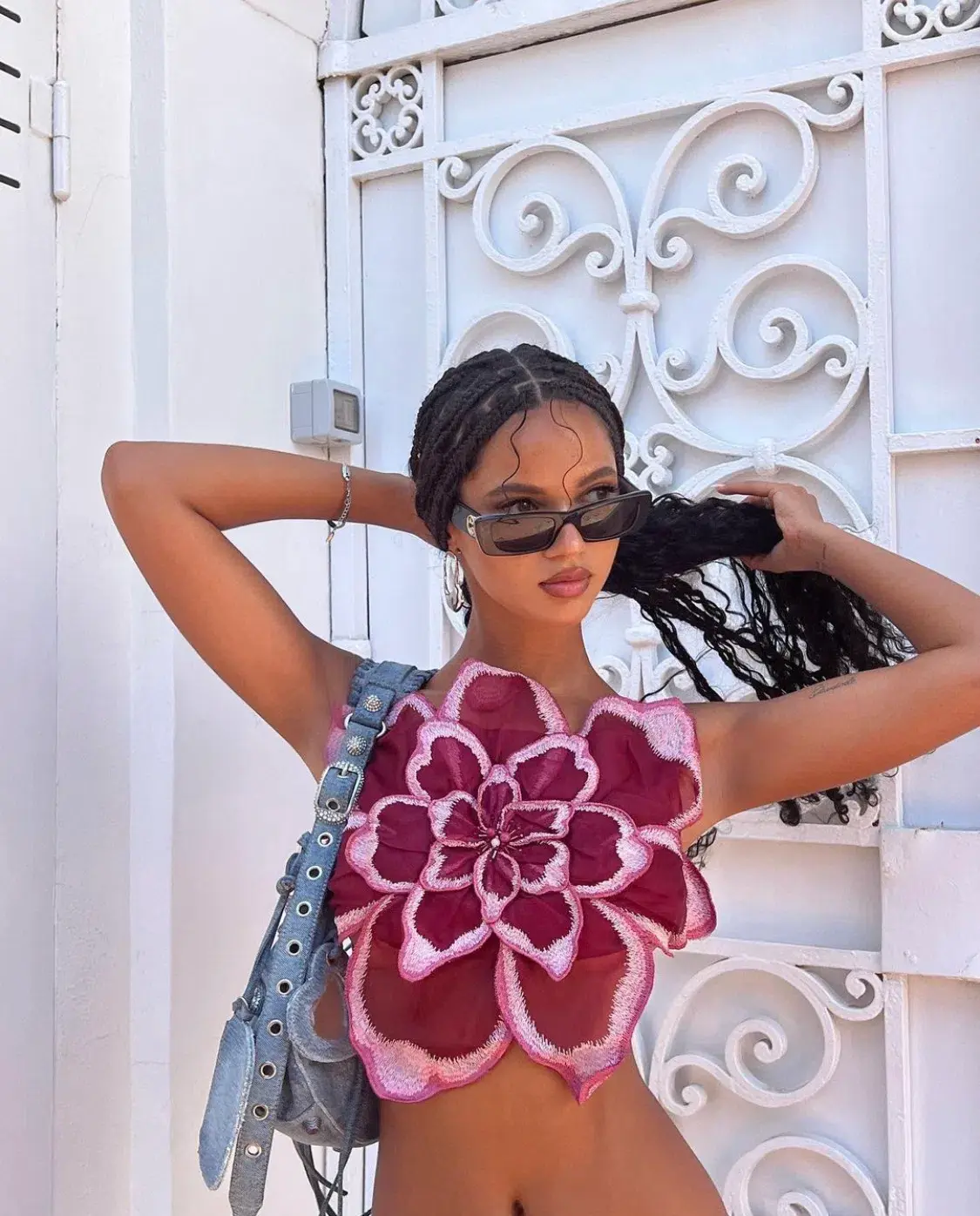 CH4RM Petal Flower Top Pink Size AU 8 - Image 2