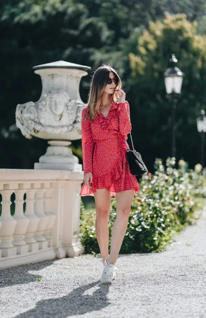 Realisation Par Alexandra Red Star Wrap Dress Red Print Size 6  - Image 1