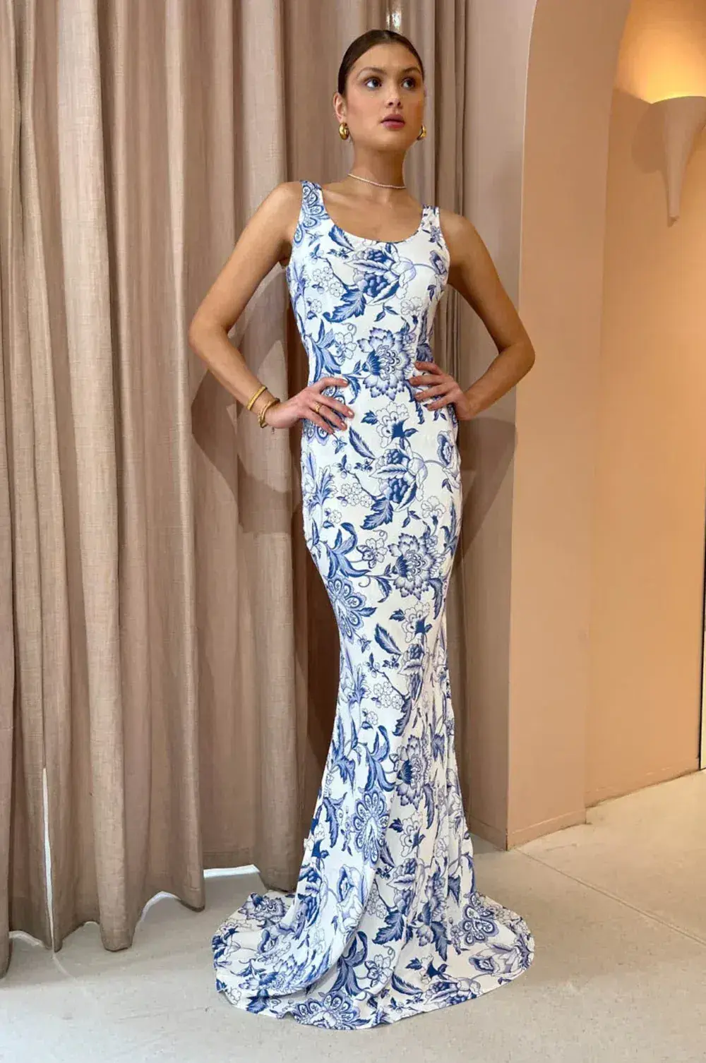 Sonya Moda Isabelle Gown in Paisley Floral Size 10  - Image 1