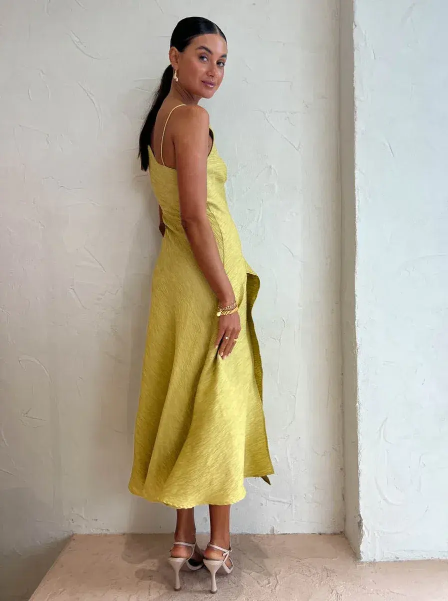 One Fell Swoop Frida Midi Dress in Golden Straw Size 6 - Image 3