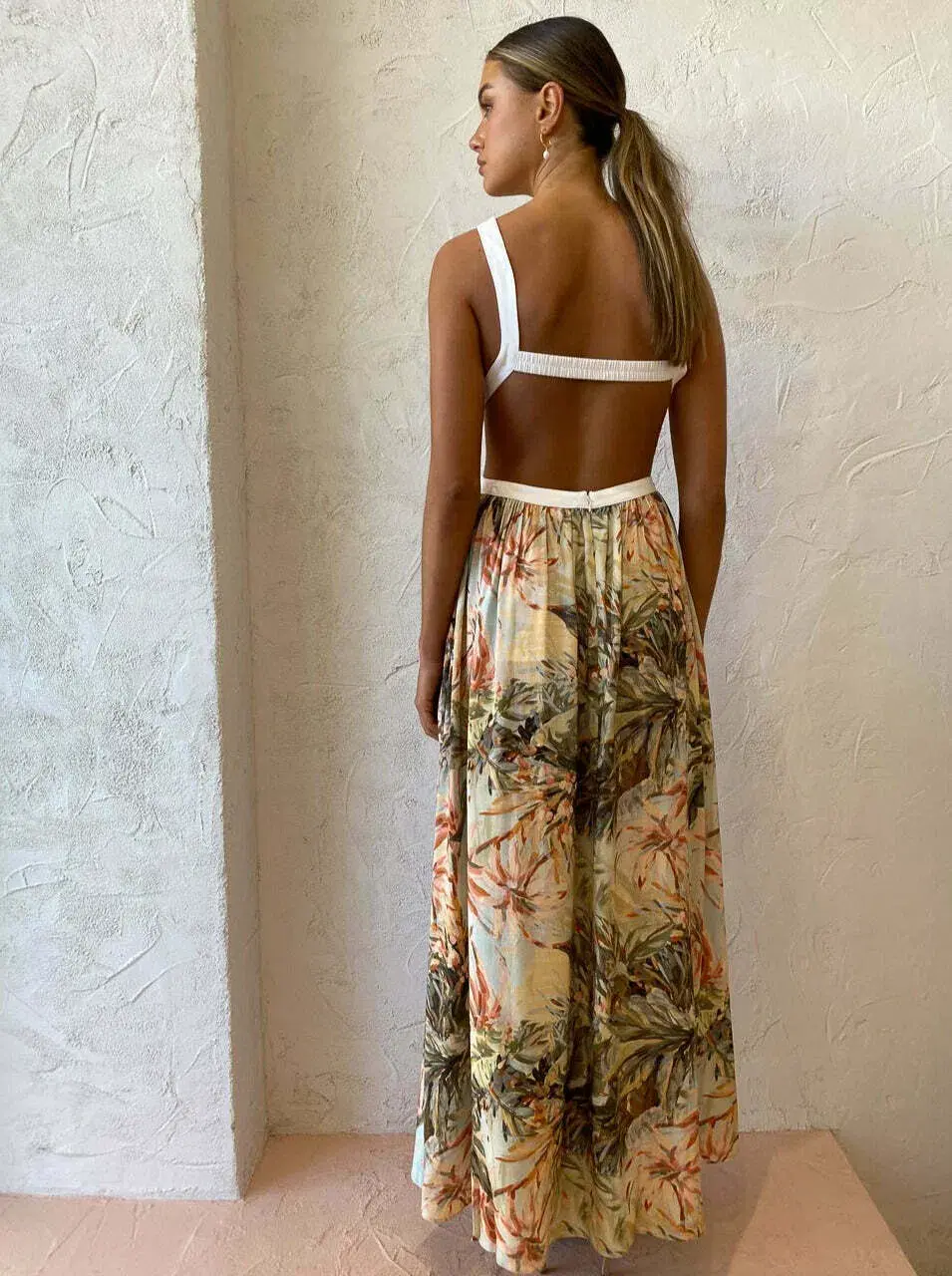 Significant Other Marino Dress Floral Size 6 for rent on The Volte - main image