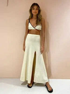Bec & Bridge Enzo Knit Twist Top and Skirt Cream Size AU 6 - Image 2