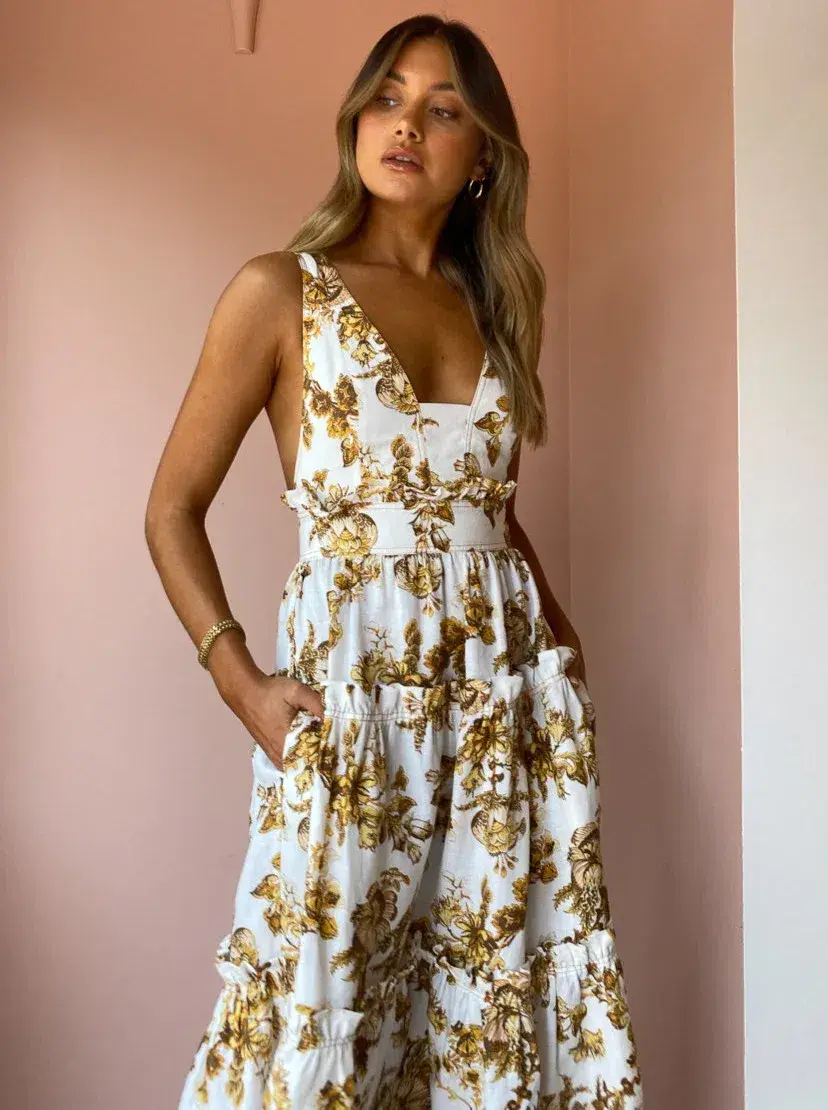 Shona Joy Bella Plunged Tiered Midi Dress Print Size 10  - Image 2