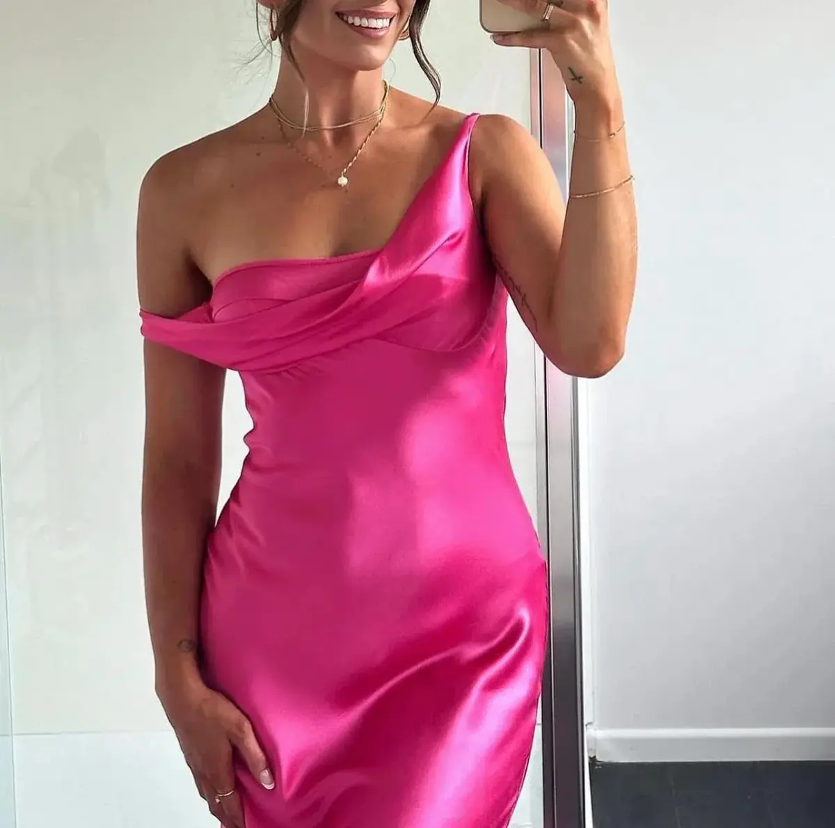 Natalie Rolt Monika Gown Pink Size 10 - Image 4
