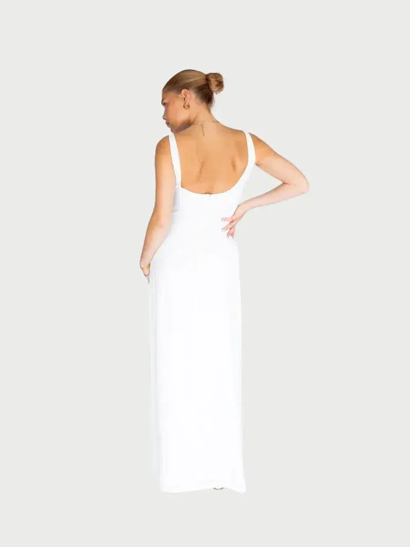 Isabelle Quinn Daisy Dress in Ivory Size 8 for rent on The Volte - main image