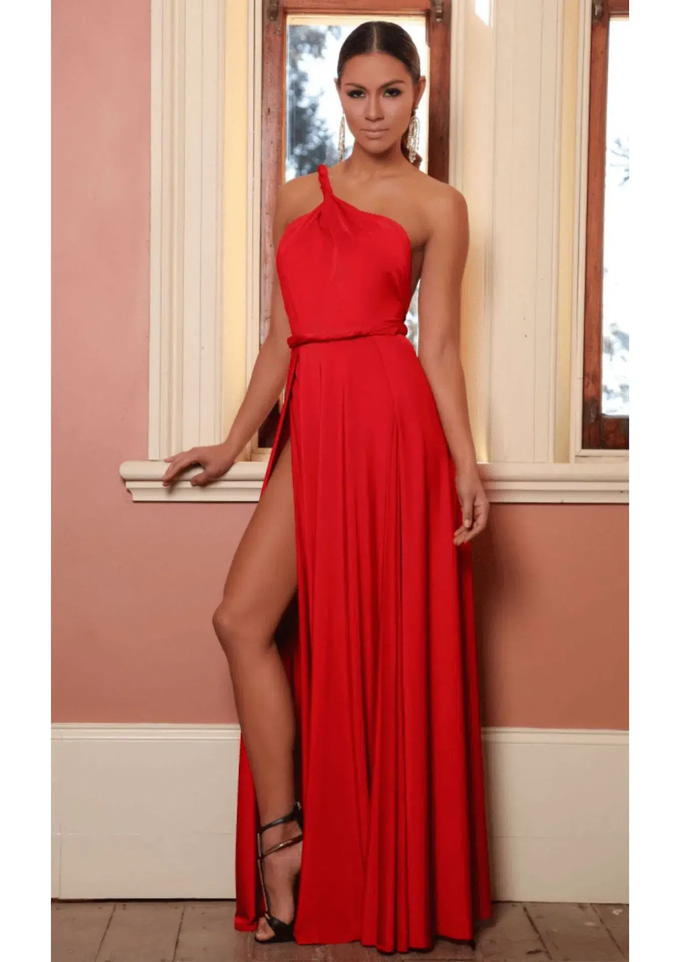 Abyss By Abby Vamp Gown in Red Size 6 - Image 1