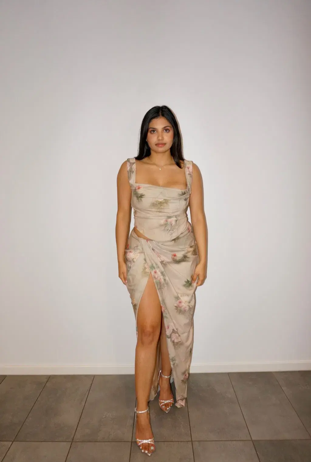 House of CB Vintage Set Floral Beige Size S / AU 8 for rent on The Volte - main image