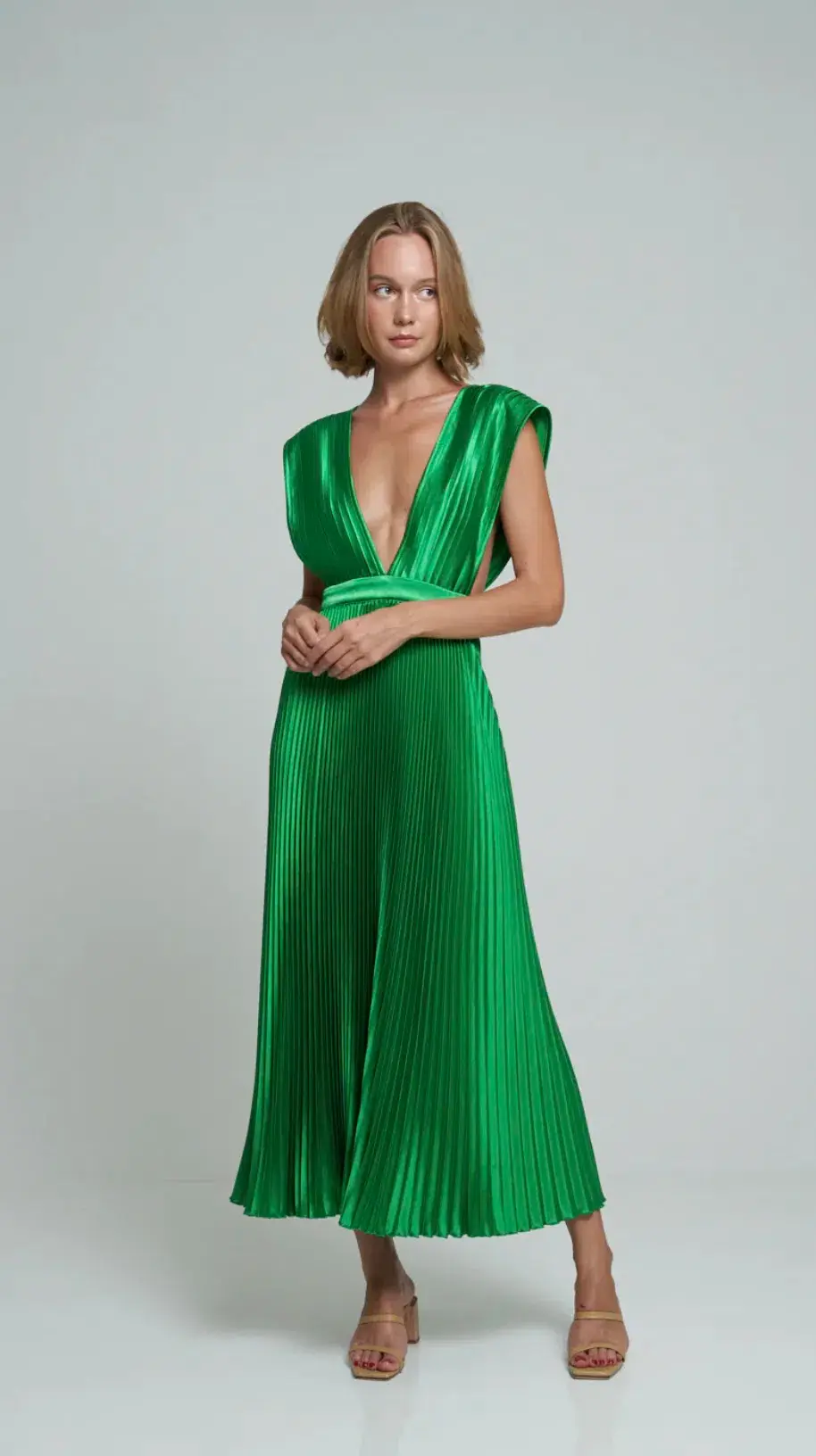 L’Idee Gala Gown Bright Green Size 10 - Image 1