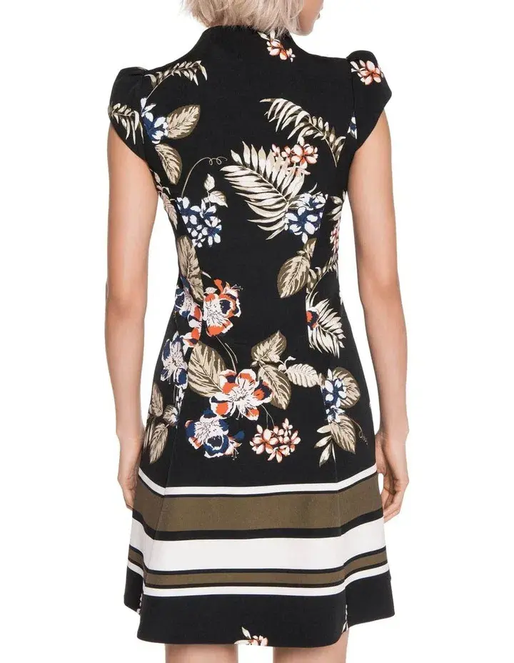 Cue Palm Leaf Zip Front Dress Black Size AU 10 for rent on The Volte - main image