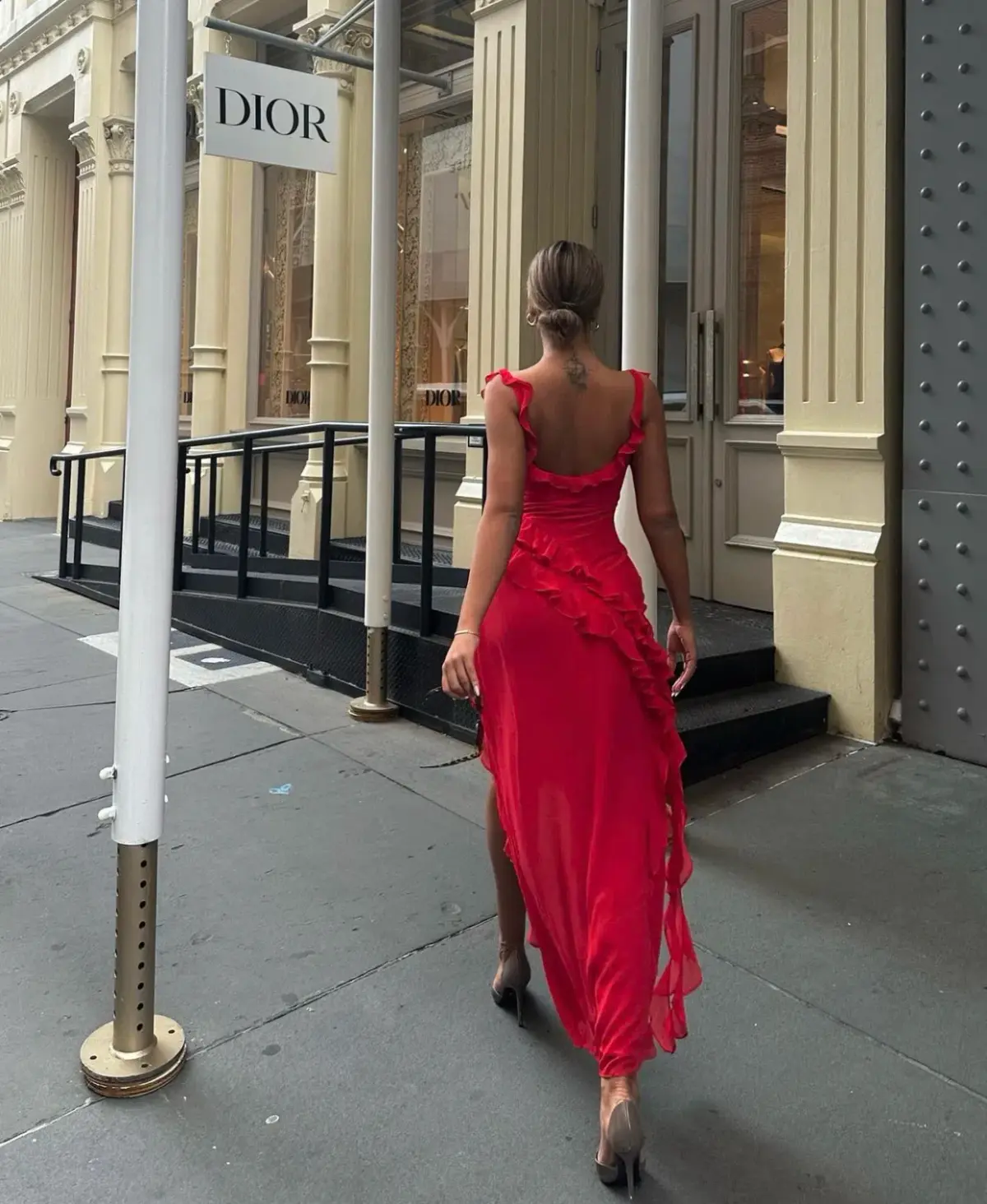 House of CB Ariela Ruffle Dress Cherry Size 8 - Image 3