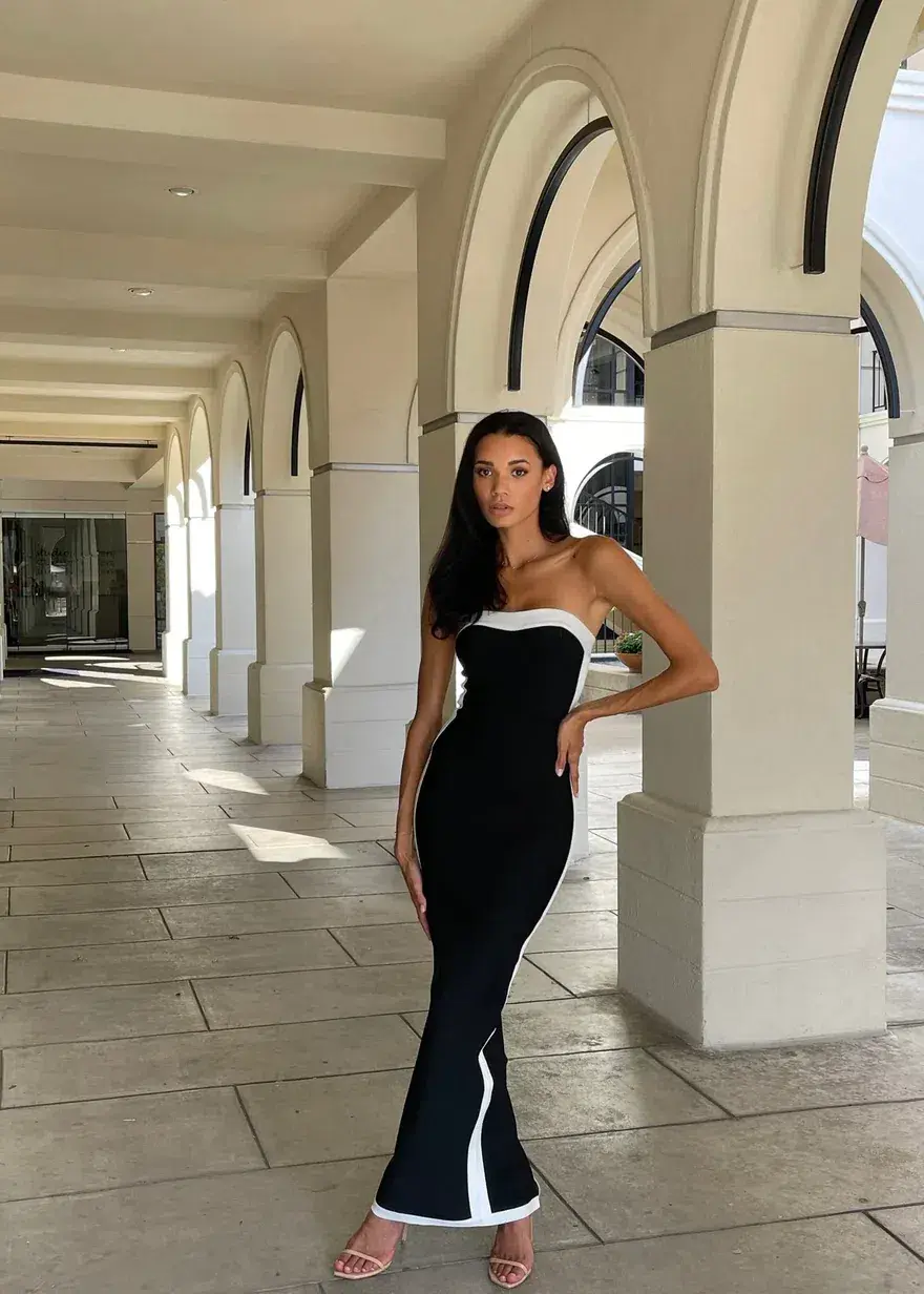 Bianca and Bridgett Ashley Dress Black Size 8 - Image 1