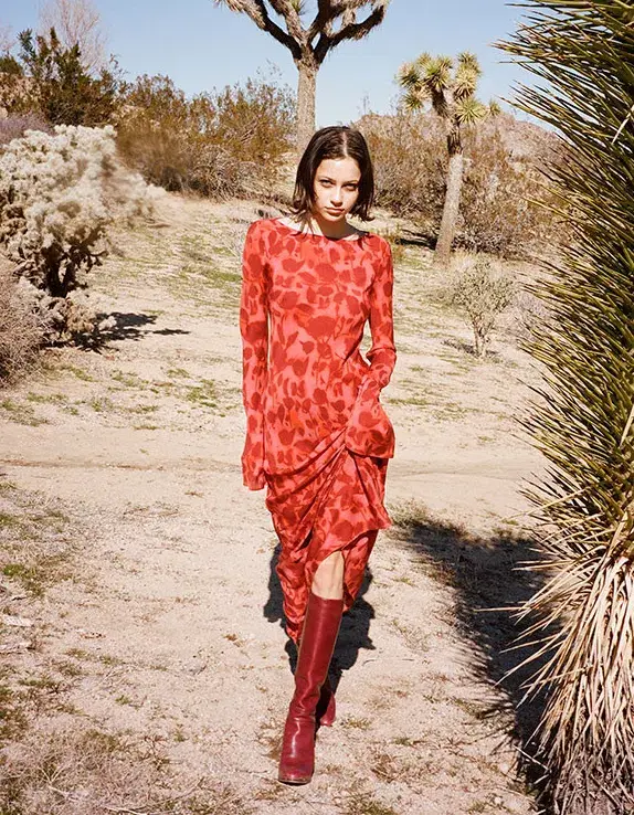 Realisation Par  The Gia In Havana Size 6 for rent on The Volte - main image