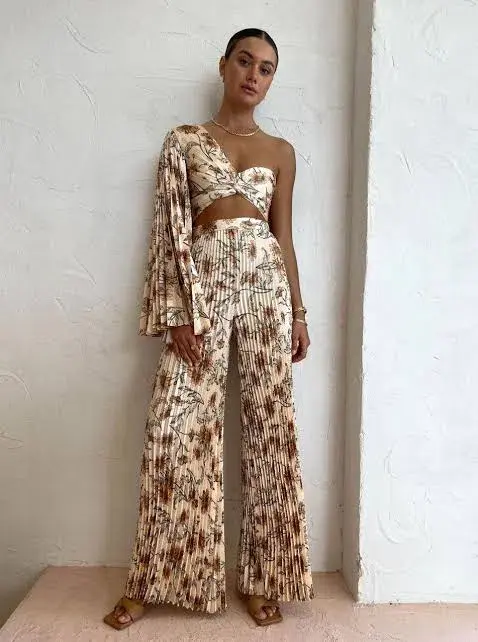 Significant Other Simone Top and Pant Set Amber Daisy Size 6 - Image 2