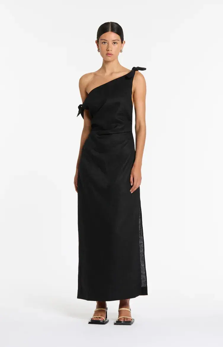 Sir the Label Bettina Off The Shoulder Black 3 / AU 12 for rent on The Volte - main image