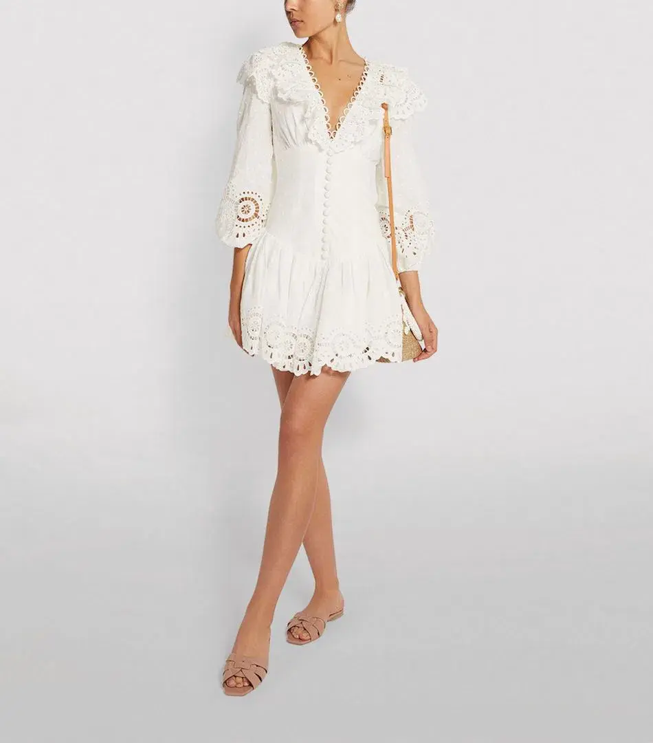  Zimmermann Bellitude Scallop Mini Dress in White Size 0 / Au 8 - Image 1