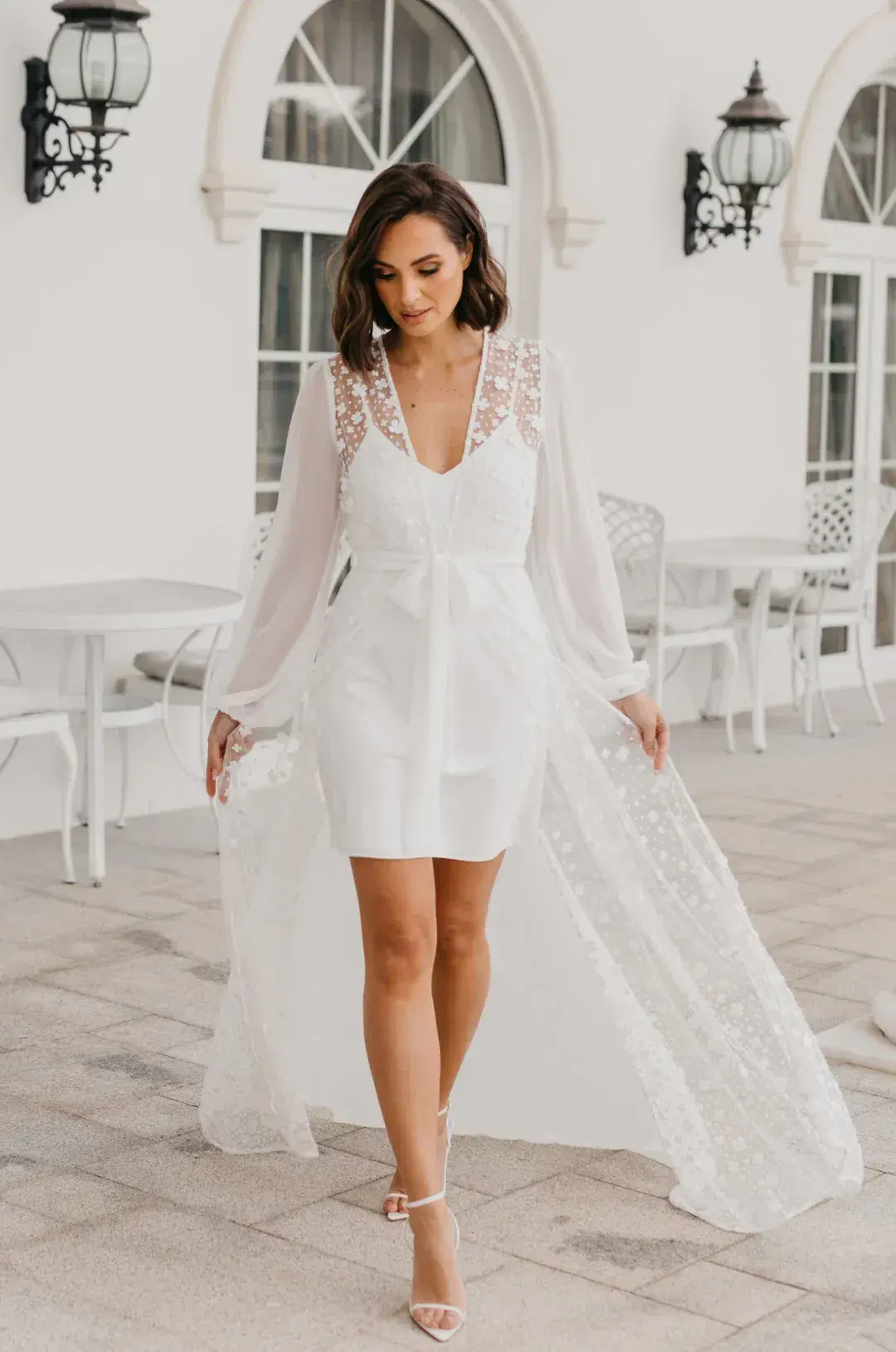 Le Rose Cassidy Forget Me Knot Gown White Size Size 10 - Image 1