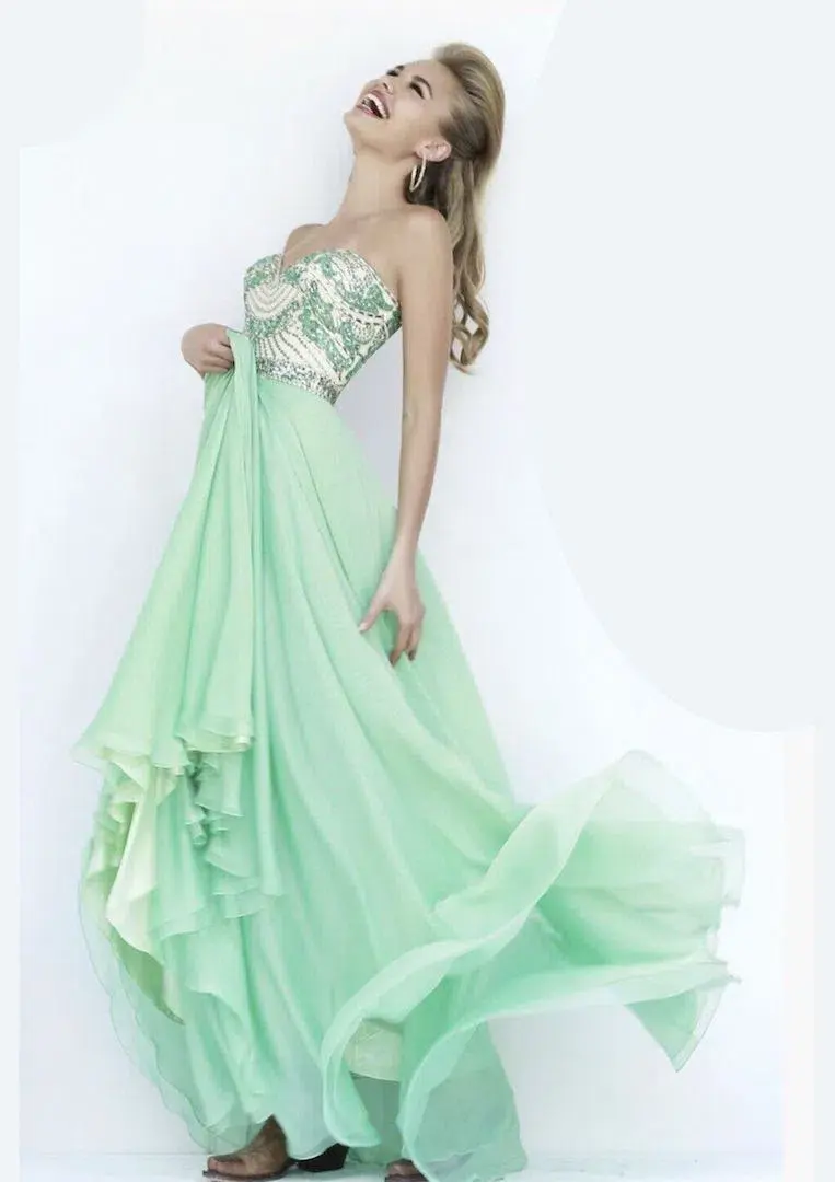 Sherri Hill  1942 Strapless Sweetheart Formal Dress Light Green Size 00 / AU 2 - Image 2