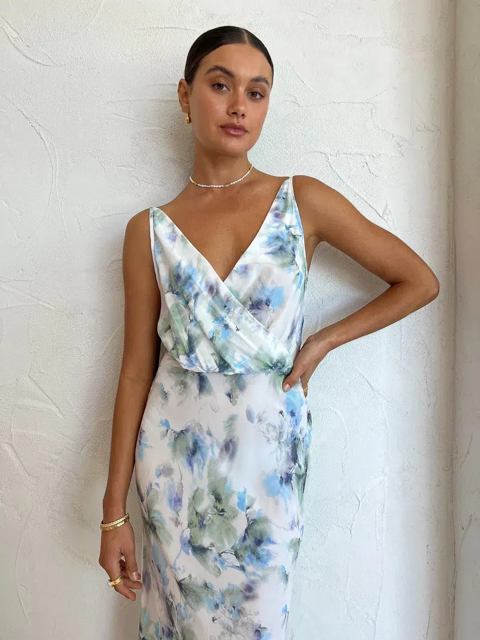 Bec & Bridge Corrine V Maxi Dress in Watercolour Floral Size AU 14 - Image 2